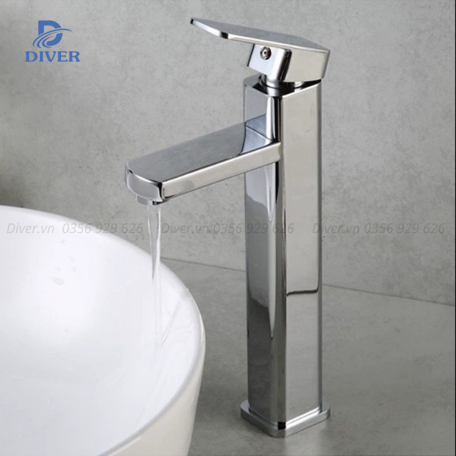 VÒI LAVABO VUÔNG MẠ CROM