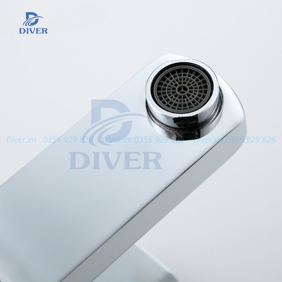 VÒI LAVABO VUÔNG MẠ CROM